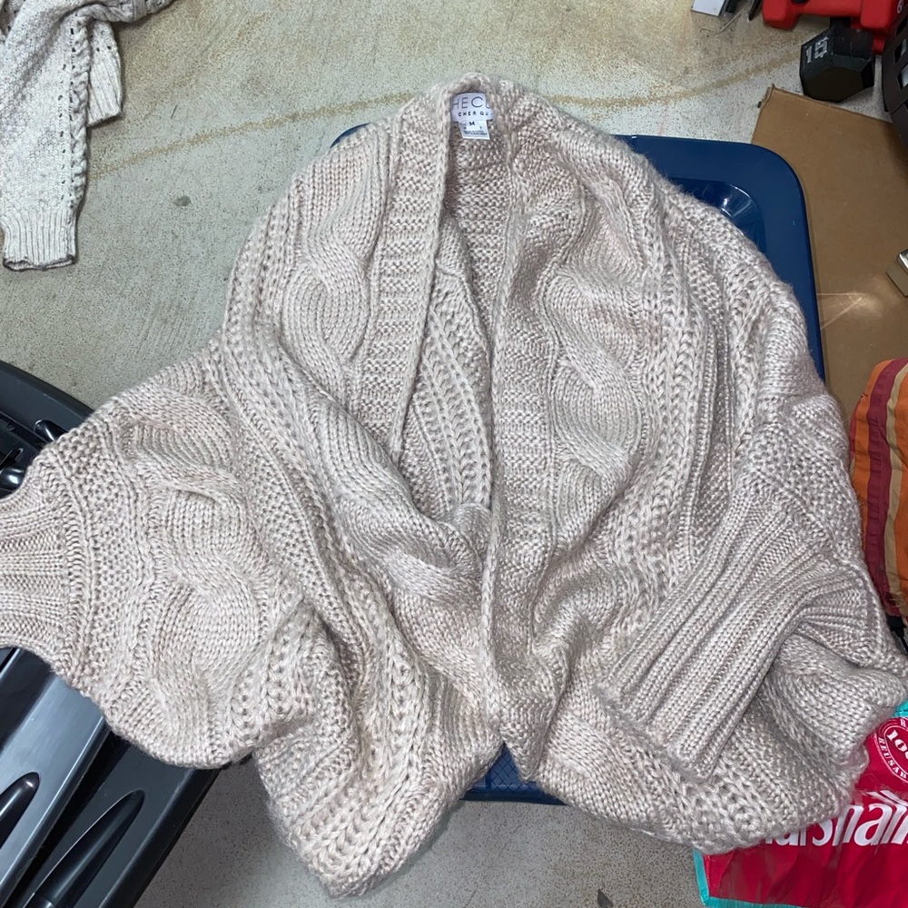 The cue pink nude heavy sweaters shawl sz m
